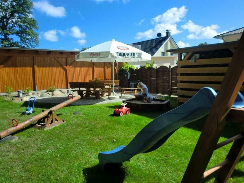 Ferienwohnung Am Waldesrand Sellin  외부 사진